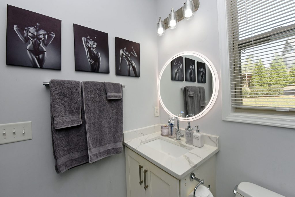 Private apartment near Paradise Valley Resort